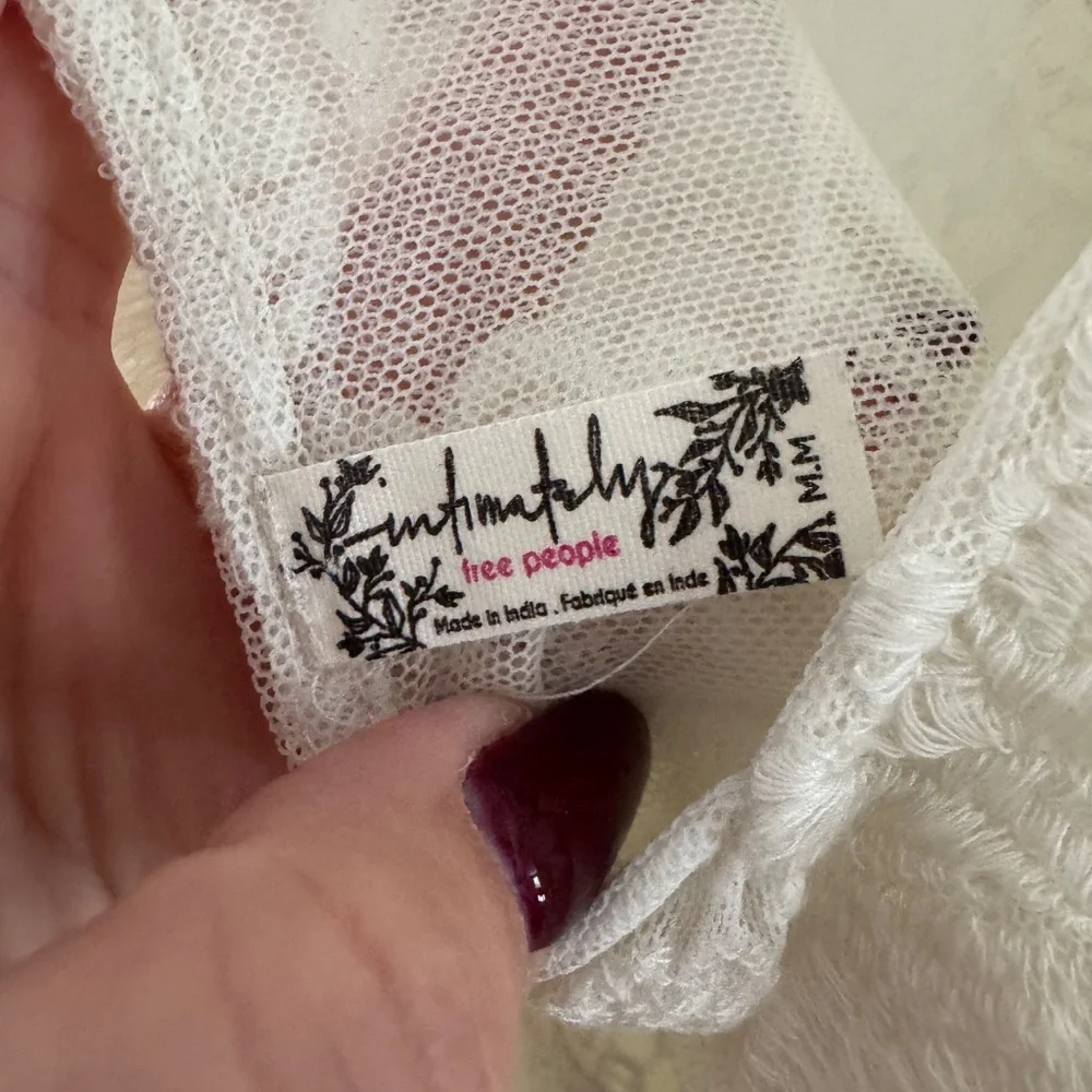 Coverup - Picture 3 of 3